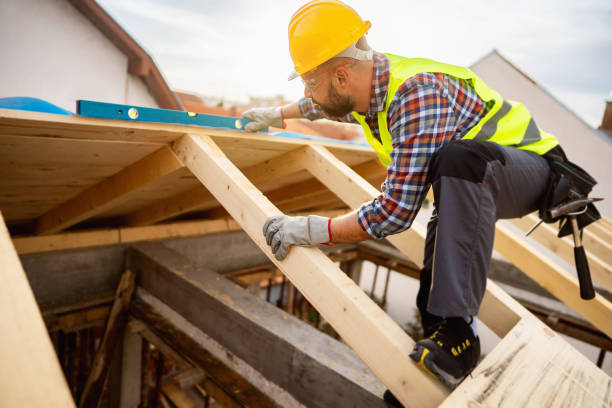 Quick and Trustworthy Emergency Roof Repair Services in Charles City, IA